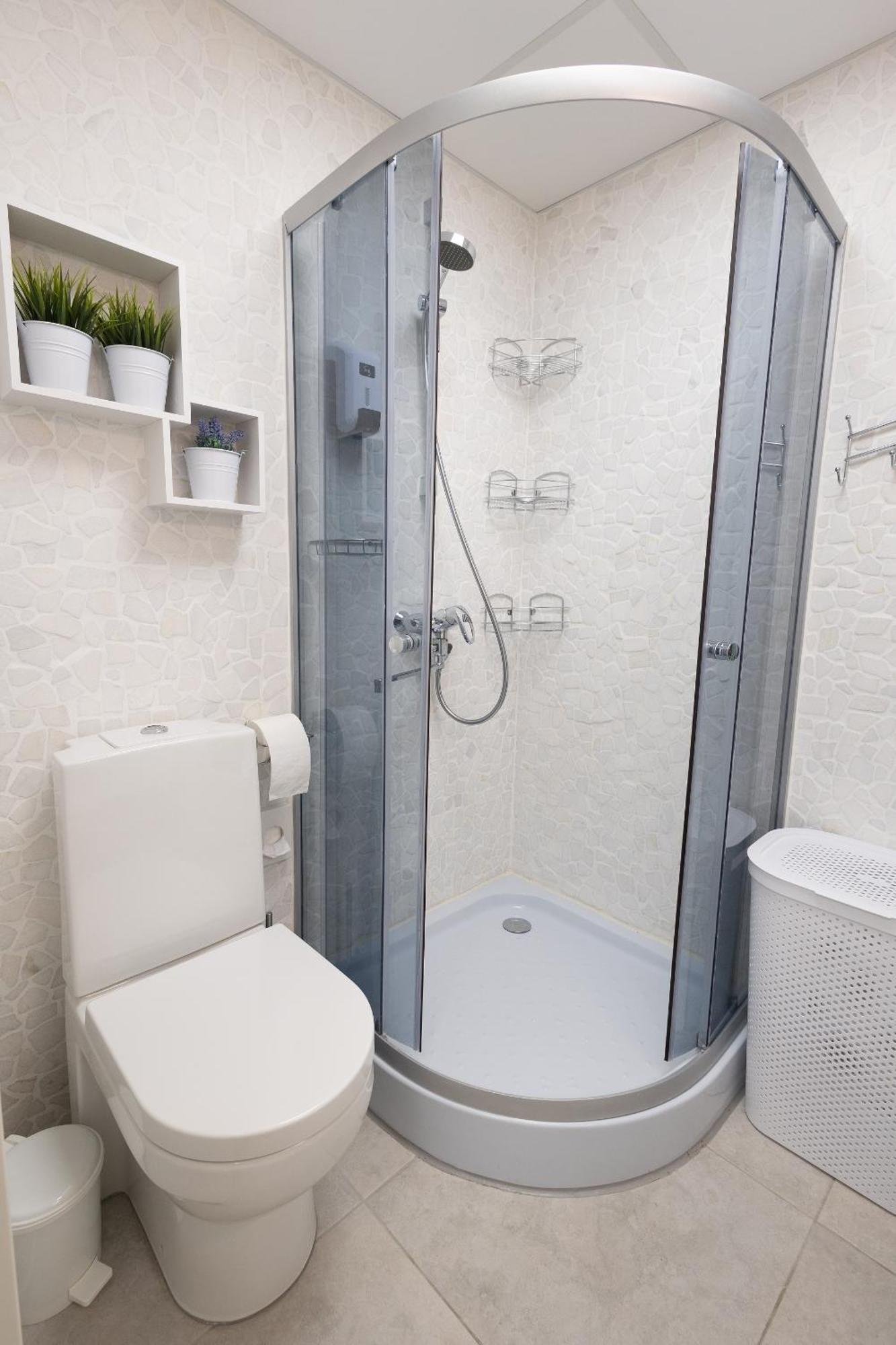 Stella'S Apartment - City Center - Free Secure Parking - Big Sun Terrace - Air Conditioning - Wifi - Tram To The Tallinn Bus Station And Old Town Екстер'єр фото