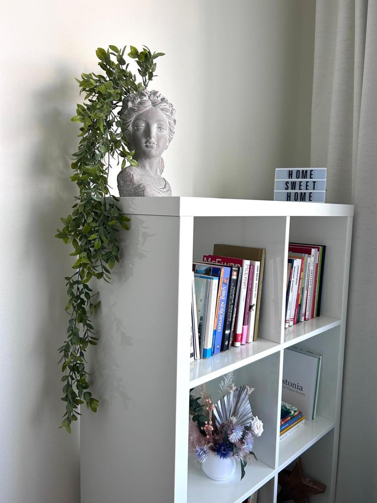 Stella'S Apartment - City Center - Free Secure Parking - Big Sun Terrace - Air Conditioning - Wifi - Tram To The Tallinn Bus Station And Old Town Екстер'єр фото