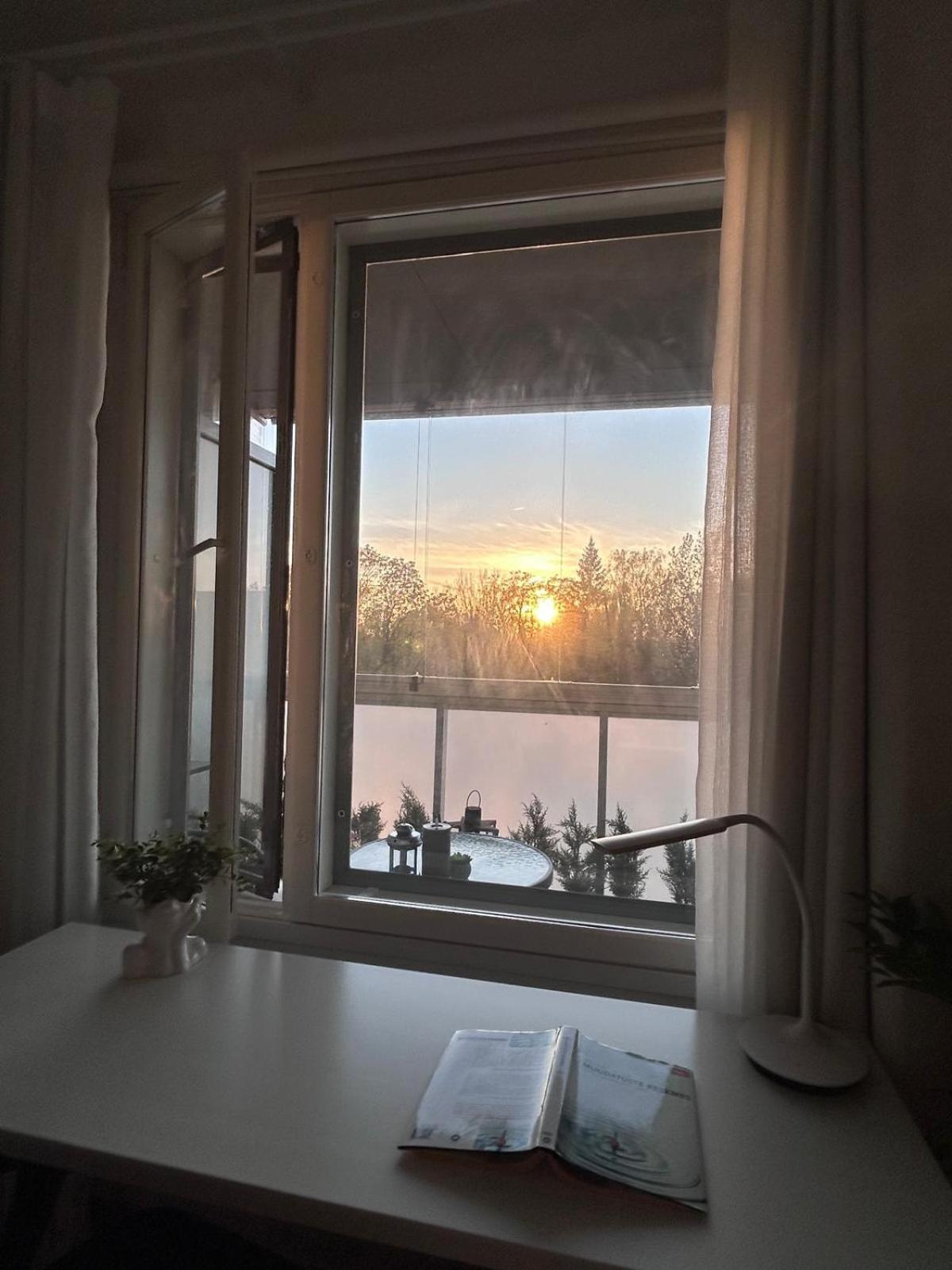 Stella'S Apartment - City Center - Free Secure Parking - Big Sun Terrace - Air Conditioning - Wifi - Tram To The Tallinn Bus Station And Old Town Екстер'єр фото