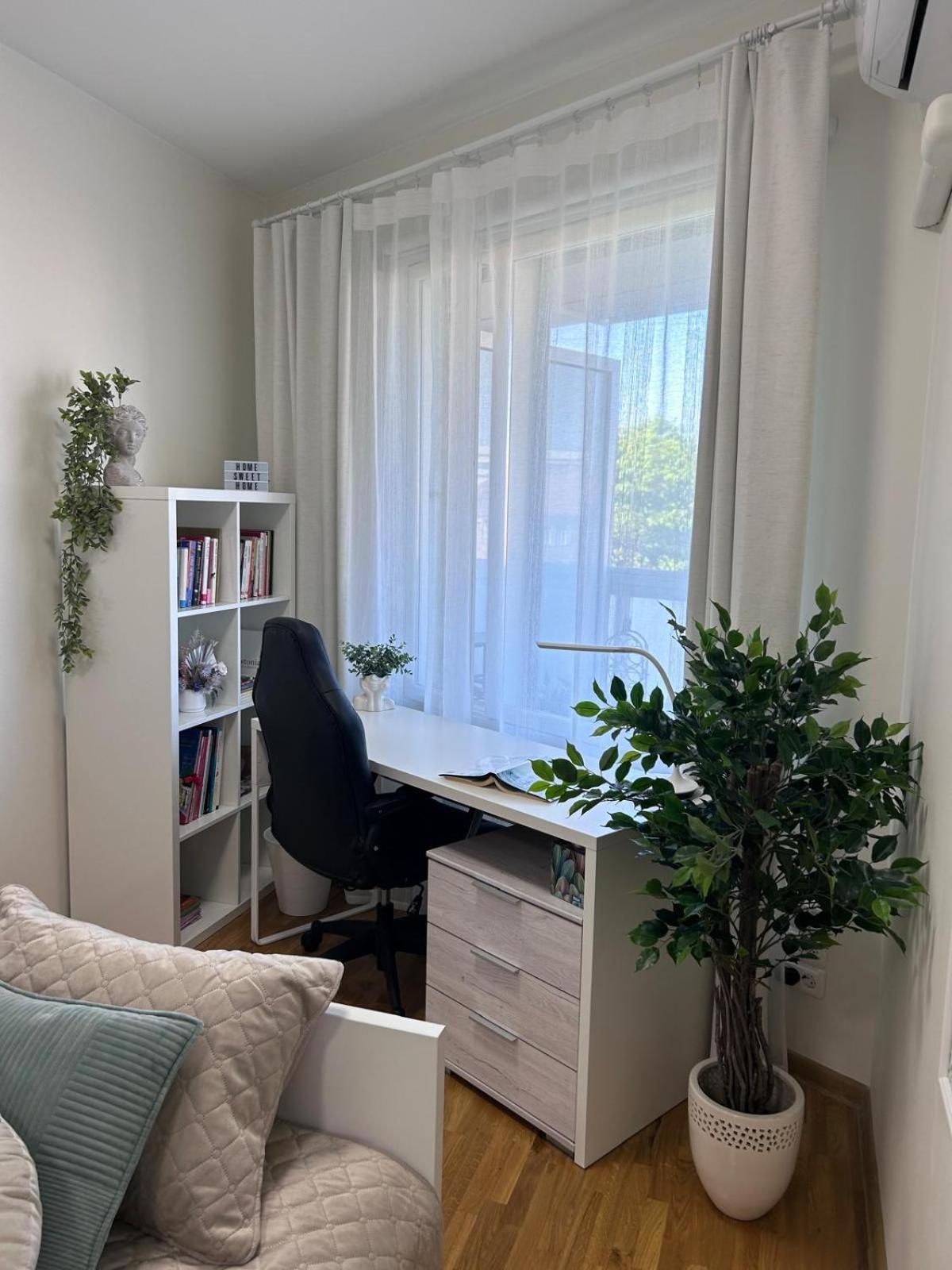 Stella'S Apartment - City Center - Free Secure Parking - Big Sun Terrace - Air Conditioning - Wifi - Tram To The Tallinn Bus Station And Old Town Екстер'єр фото