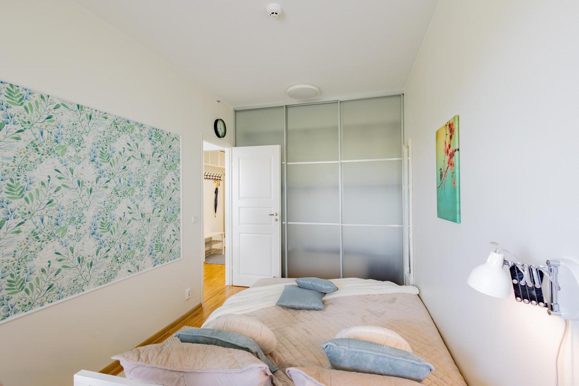 Stella'S Apartment - City Center - Free Secure Parking - Big Sun Terrace - Air Conditioning - Wifi - Tram To The Tallinn Bus Station And Old Town Екстер'єр фото